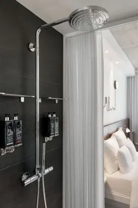 Standard Tek Büyük Yataklı Oda (COSY ROOM)