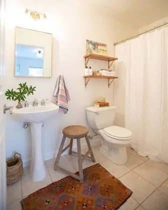 Standard Oda, 1 Büyük (Queen) Boy Yatak, Sigara İçilmez