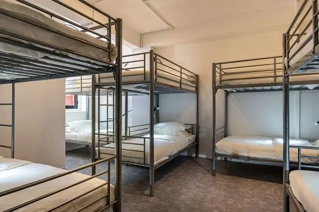 Ortak Ranzalı Oda, Karma Ranzalı Oda (Single Bed in 10-Bed)
