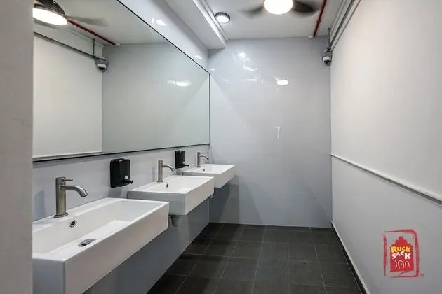 Comfort Ortak Ranzalı Oda, Karma Ranzalı Oda (Single Bed in 10-Bed Mixed Dorm)
