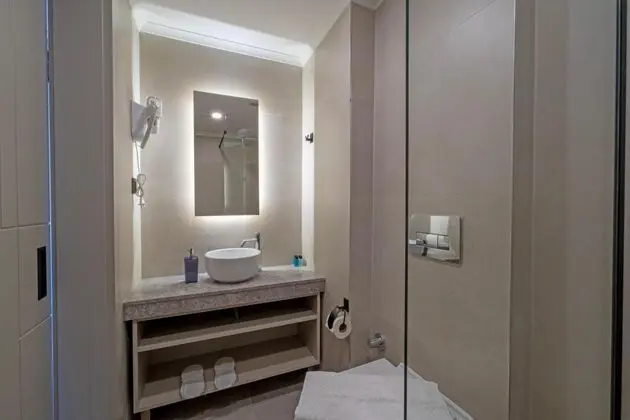 https://images.odamax.com/img/1920x1080/odamax/image/upload/Rudblu_Suites_202609281643044_DSCF9924_HDR.jpg