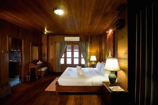 Ruen Come Suite
