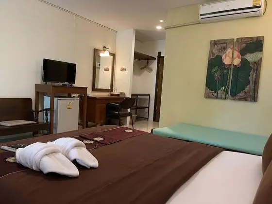 Standard Tek Büyük Yataklı Oda