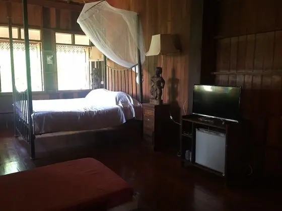 Teak Wood Villa 3 Bedrooms