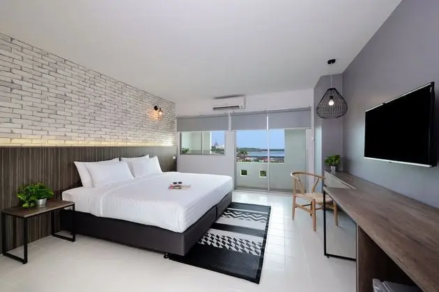 Deluxe Tek Büyük Yataklı Oda, Deniz Manzaralı