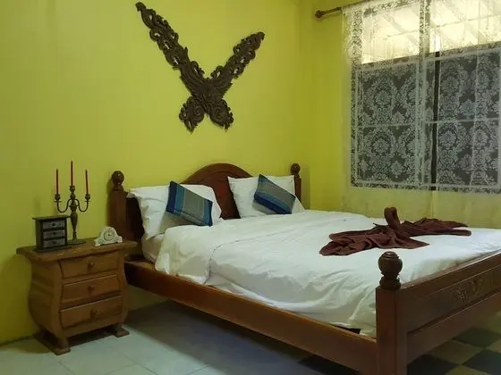 Romantic Tek Büyük Yataklı Oda