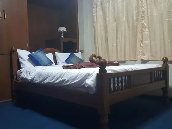 Romantic Tek Büyük Yataklı Oda