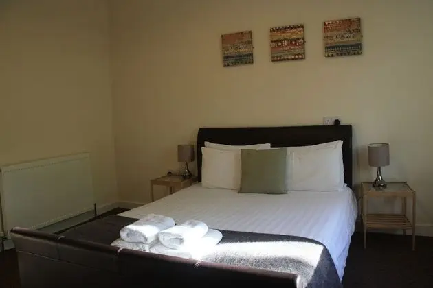 Tek Büyük Yataklı Oda