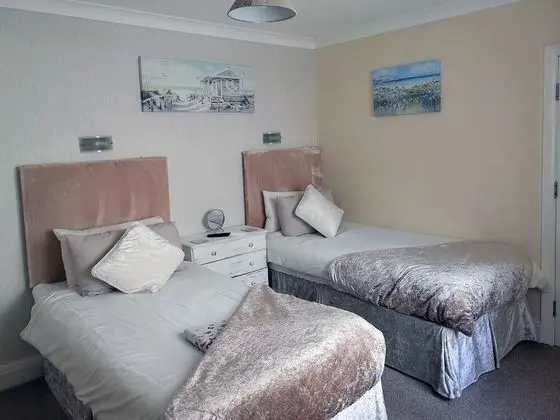 Comfort İki Ayrı Yataklı Oda