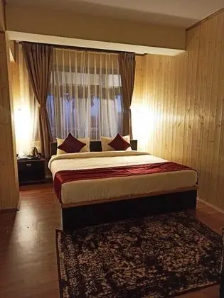 Premium Tek Büyük veya İki Ayrı Yataklı Oda