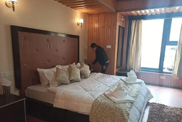 Superior Tek Büyük Yataklı Oda