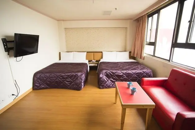 Deluxe Dört Kişilik Oda