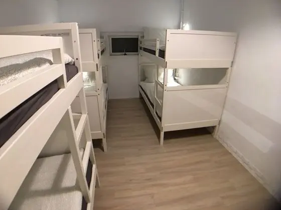 Ortak Ranzalı Oda, Karma Ranzalı Oda, Ortak Banyo