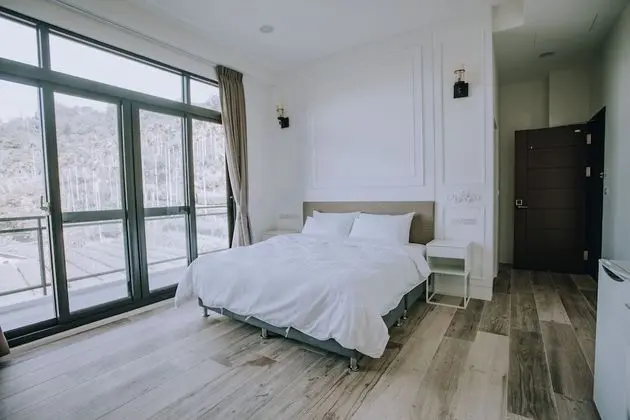 Tek Büyük Yataklı Oda (B1)