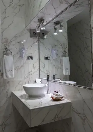 Standard Tek Büyük veya İki Ayrı Yataklı Oda