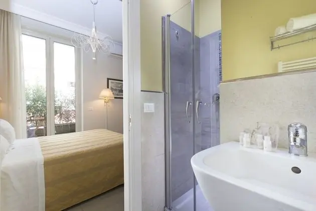 Classic Tek Büyük Yataklı Oda