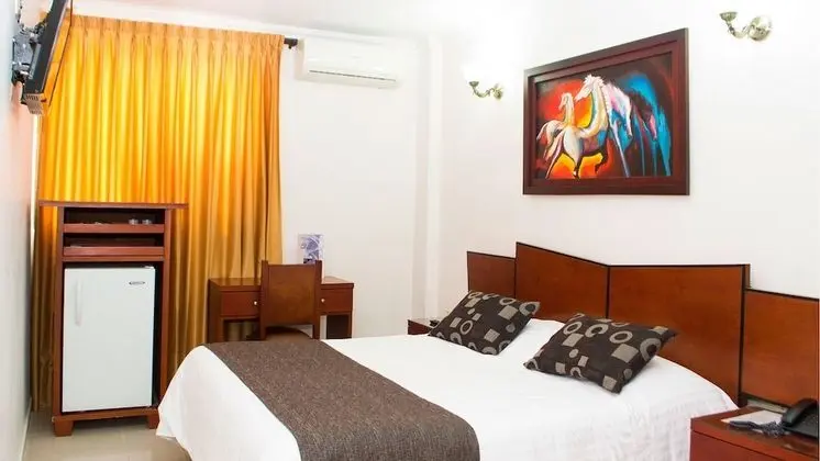 Classic Tek Büyük Yataklı Oda