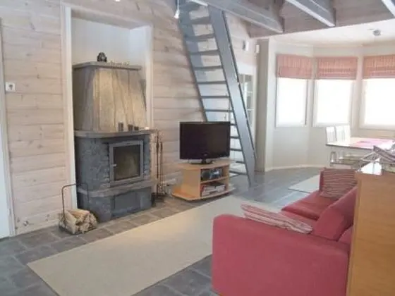 Ev