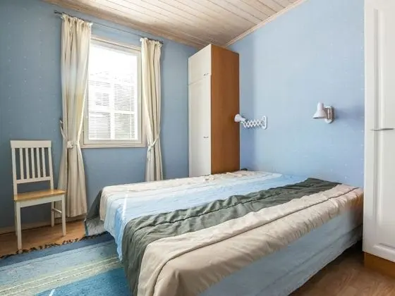 Ev