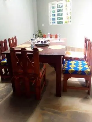 Family Kır Evi