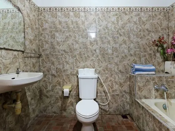 Süit, 1 Yatak Odası, Sigara İçilmez, Havuz Manzaralı