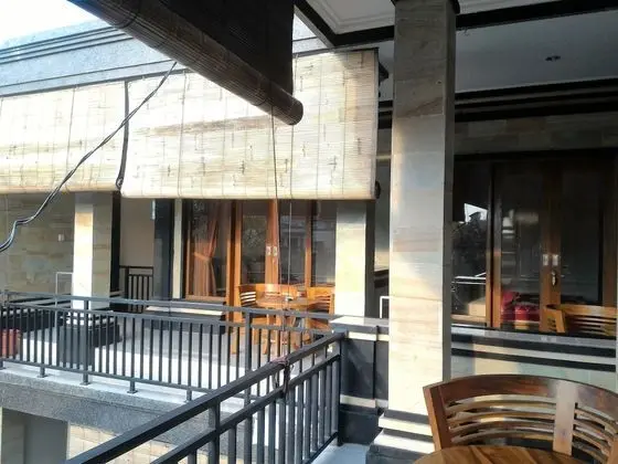 Standard Oda, Şehir Manzaralı