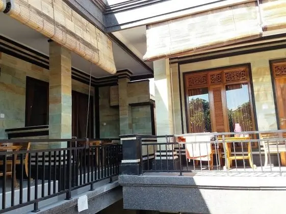 Standard Oda, Şehir Manzaralı