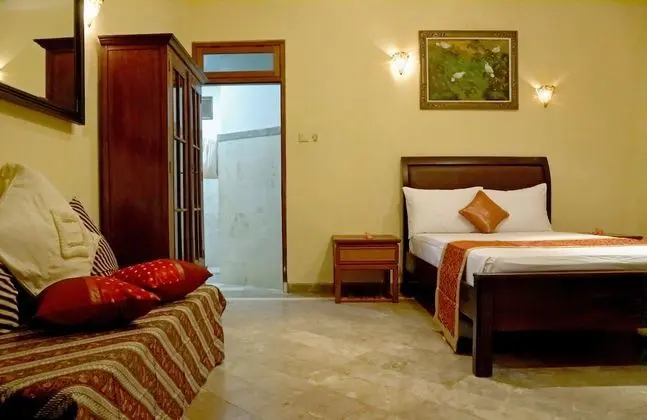 Deluxe Tek Büyük Yataklı Oda