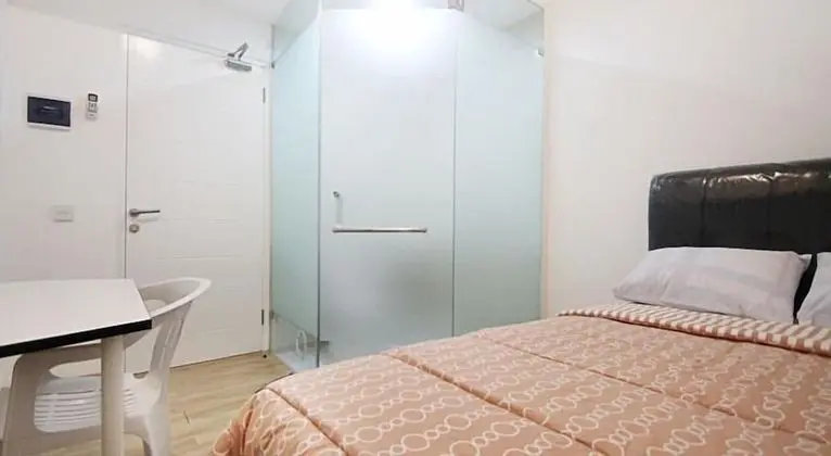 Basic Tek Büyük Yataklı Oda