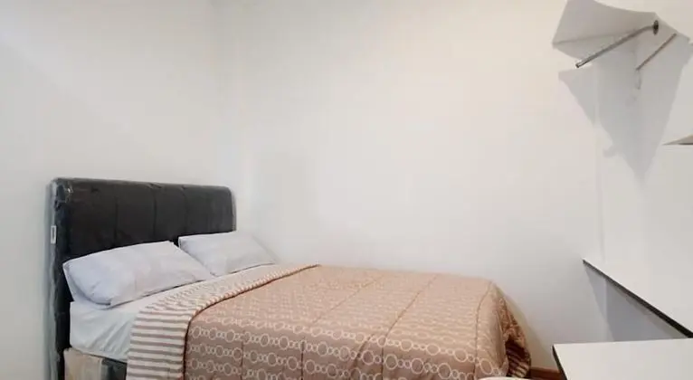 Basic Tek Büyük Yataklı Oda