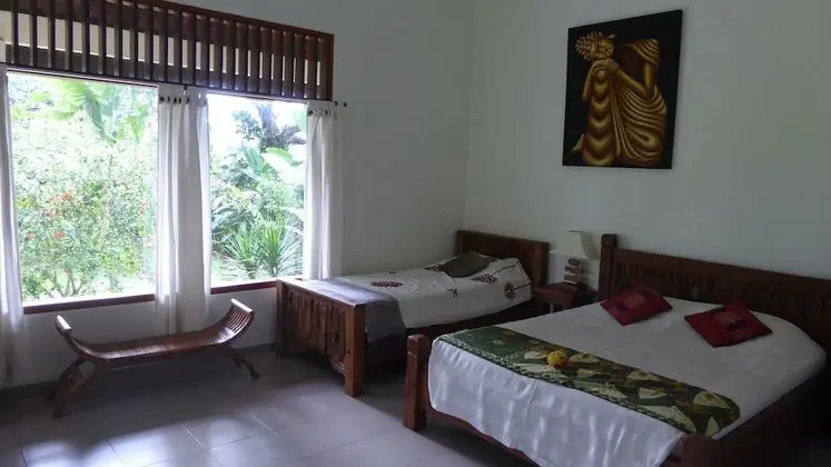 Superior Tek Büyük veya İki Ayrı Yataklı Oda