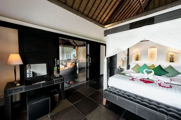 Exclusive Villa, 2 Yatak Odası, Kişiye Özel Havuzlu, Havuz Manzaralı