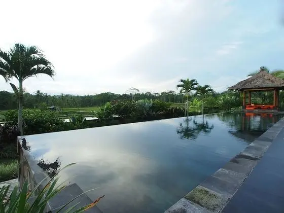 Exclusive Villa, 2 Yatak Odası, Kişiye Özel Havuzlu, Havuz Manzaralı