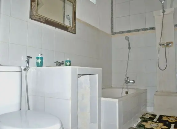 Family Tek Büyük Yataklı Oda