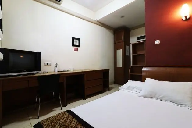 Standard Tek Büyük Yataklı Oda