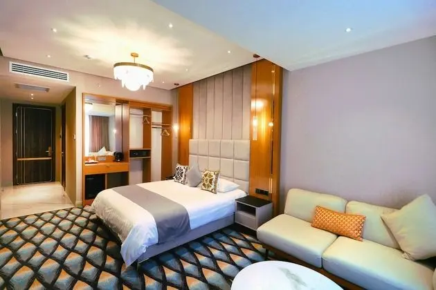 Deluxe Tek Büyük Yataklı Oda