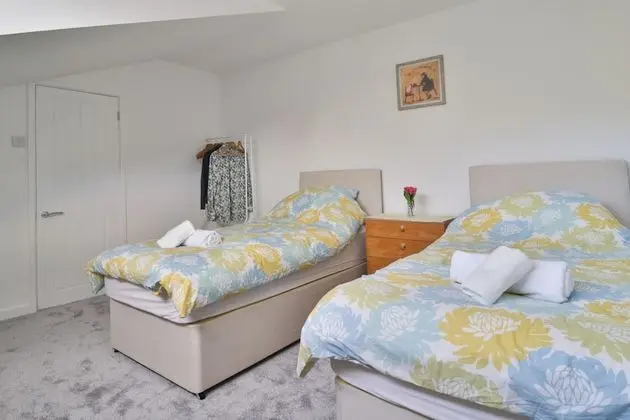 Bungalov, Ortak Banyo