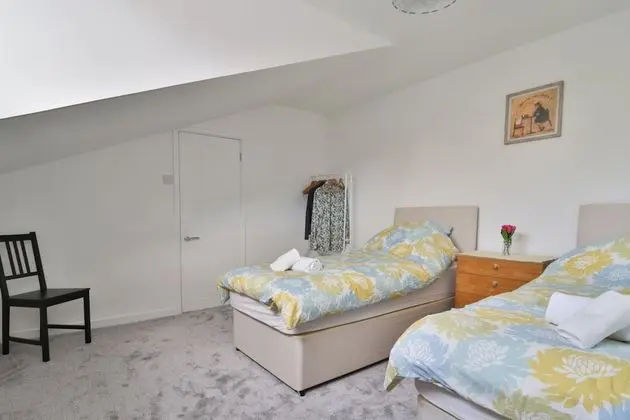 Bungalov, Ortak Banyo