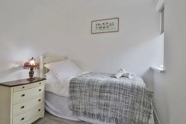 Bungalov, Ortak Banyo