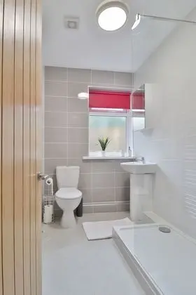 Bungalov, Ortak Banyo
