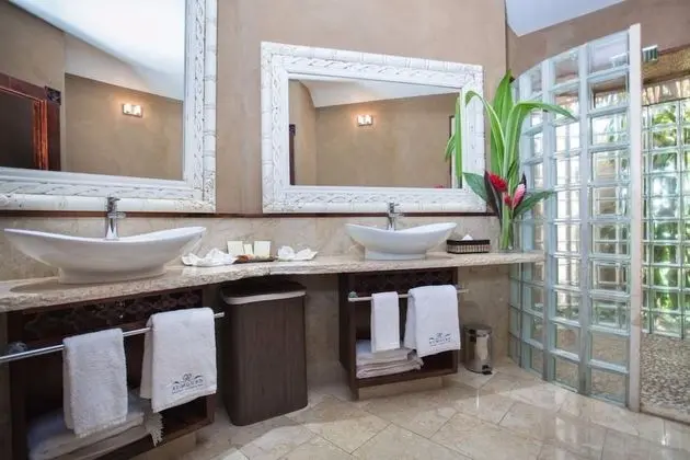 Luxury Villa, Kişiye Özel Havuzlu, Denize Sıfır