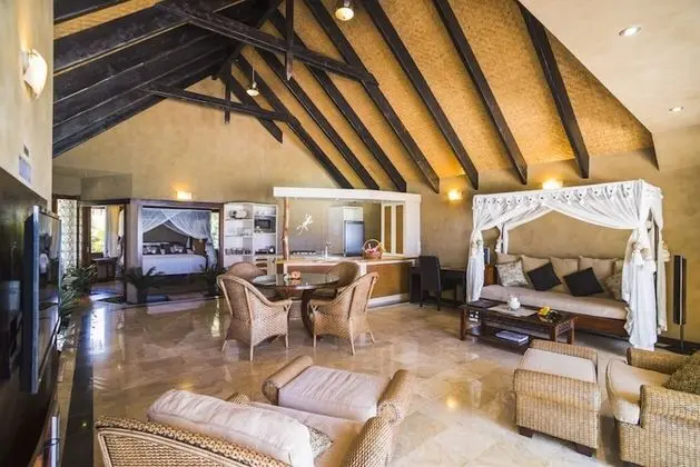 Luxury Villa, Kişiye Özel Havuzlu, Denize Sıfır