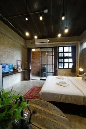 Standard Tek Büyük Yataklı Oda