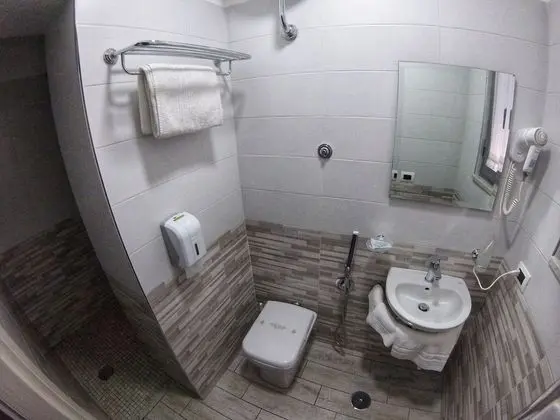 Tek Büyük Yataklı Oda