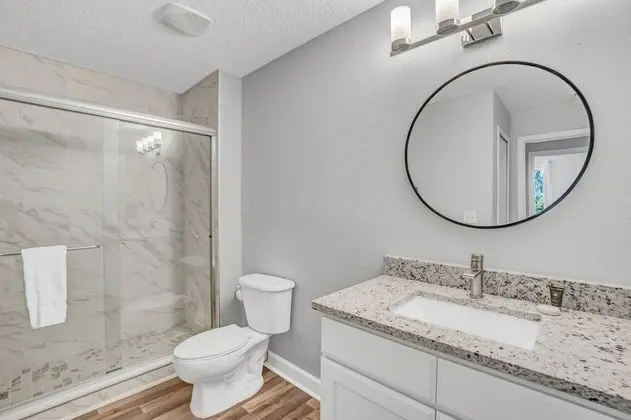 2 Bedroom Vacation Condo (2011)
