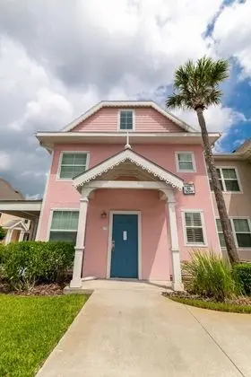 Daire (Cozy apartment only miles from Disney)