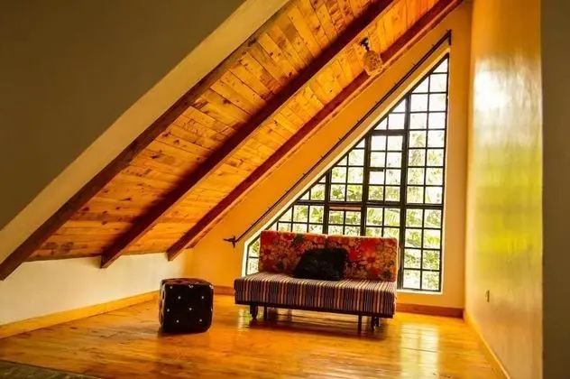 Bungalov, 4 Yatak Odası