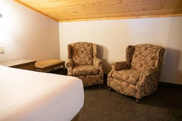 Çatı Katı (Loft), 1 En Büyük (King) Boy Yatak
