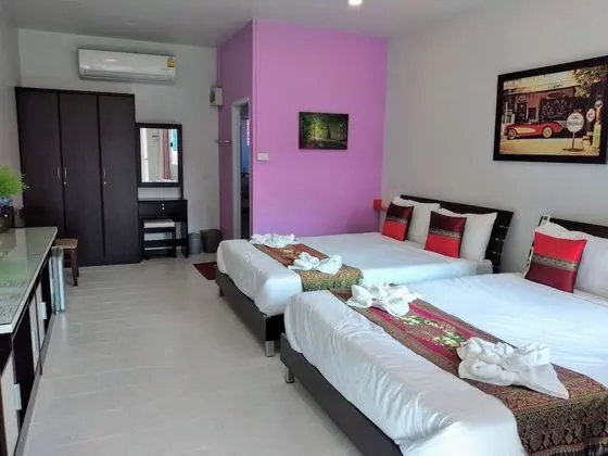 Dört Kişilik Oda, Sigara İçilmez, Bahçe Manzaralı