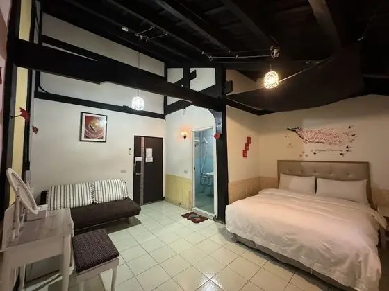 Standard Tek Büyük Yataklı Oda